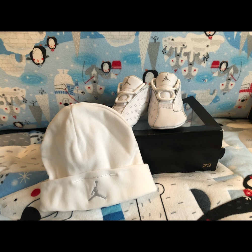 Jordan 13 Retro Gift Pack